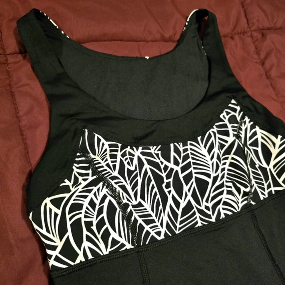 Lululemon Black White Cinch Waist Athletic‎ Tank Top Size 4 Running Yoga